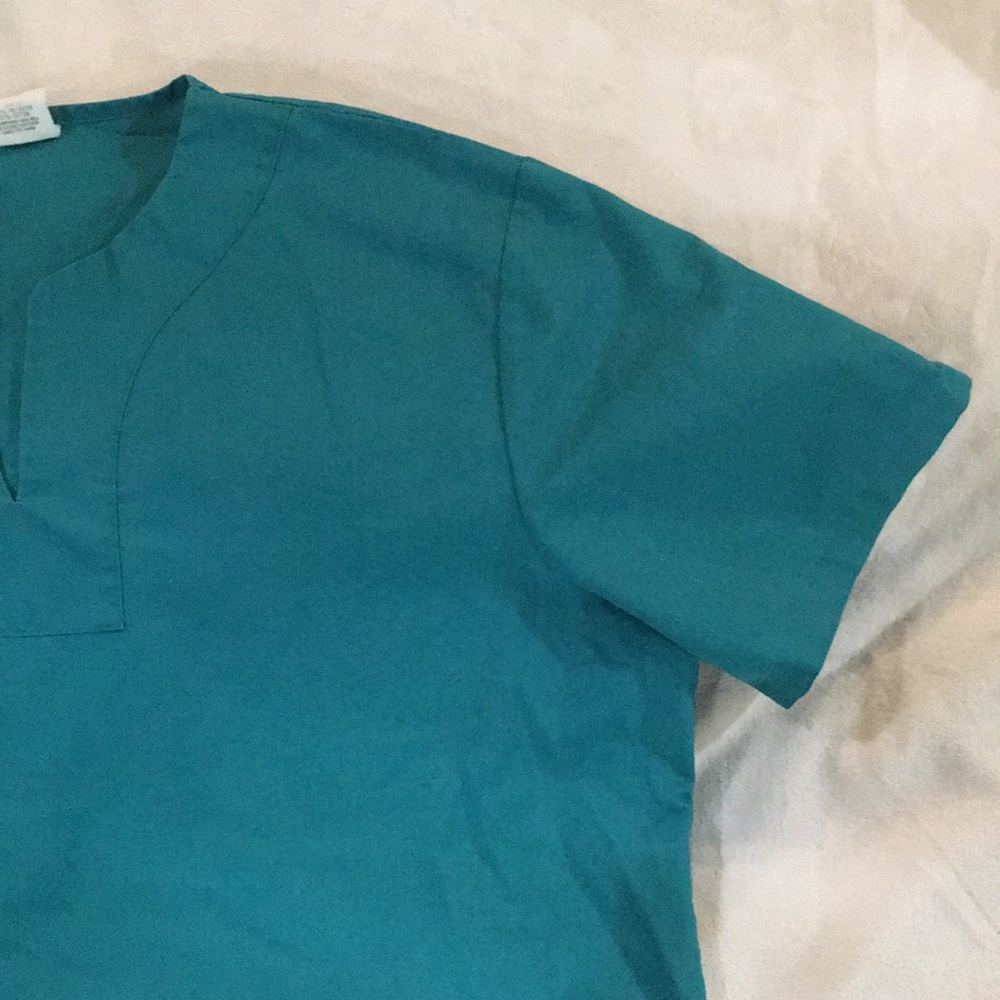 90s Angelica scrub top - Picture 7 of 12